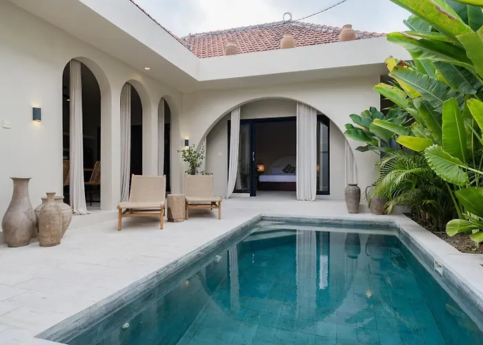 2Br Pool | Free Gym & Sauna By Bali Social Club 别墅